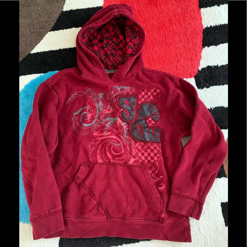 Boy size L Red sweater